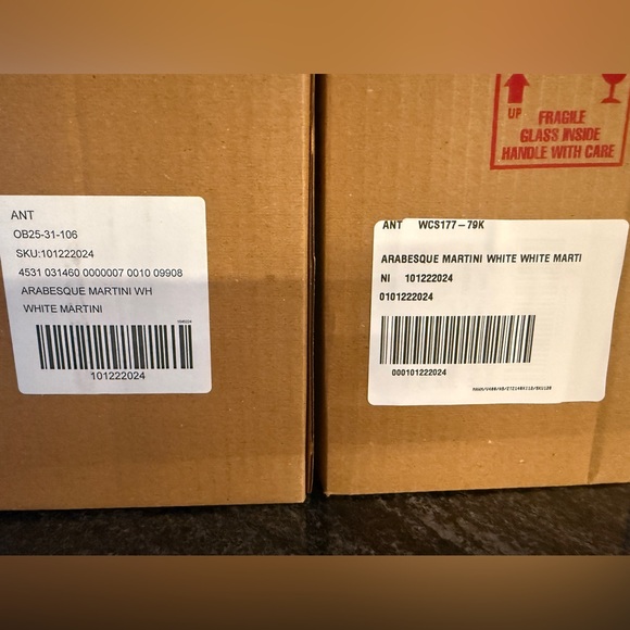 Anthropologie Arabesque Martini Glass | White | NIB - Picture 5 of 5